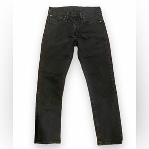 Levi’s 513 Slim Straight Jeans